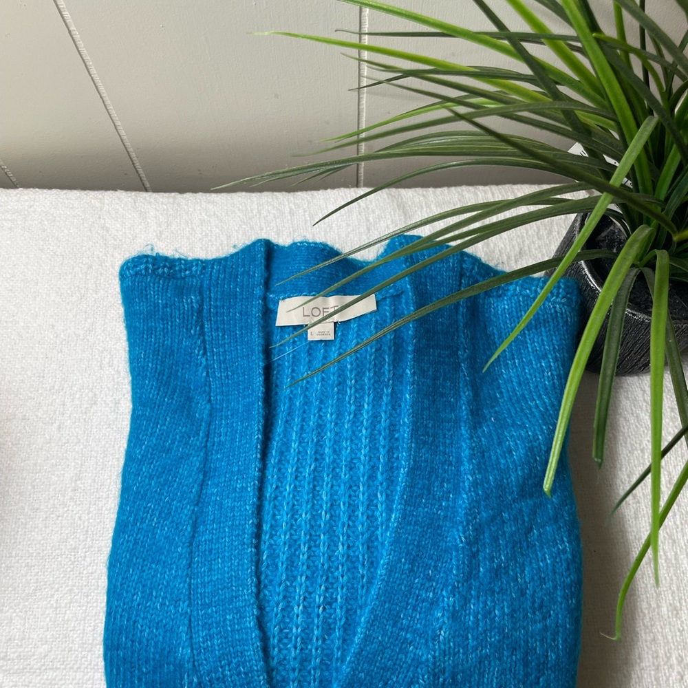 LOFT Vibrant Blue Women's Cardigan - Picture 2 of 5